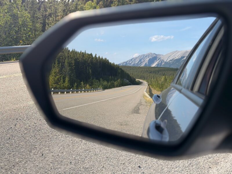 PlanetSKI's Autumn Alberta road trip. Image © PlanetSKI